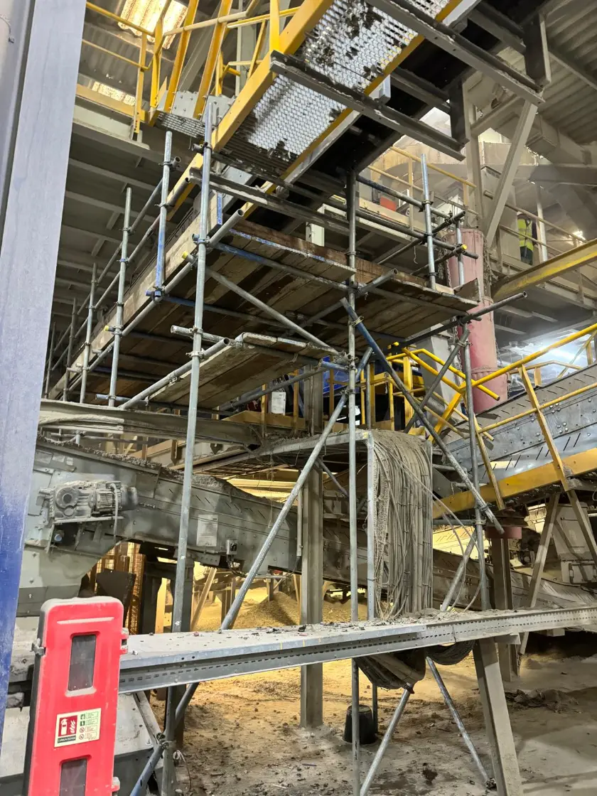 Curtis Scaffolding commercial thumbnail 9