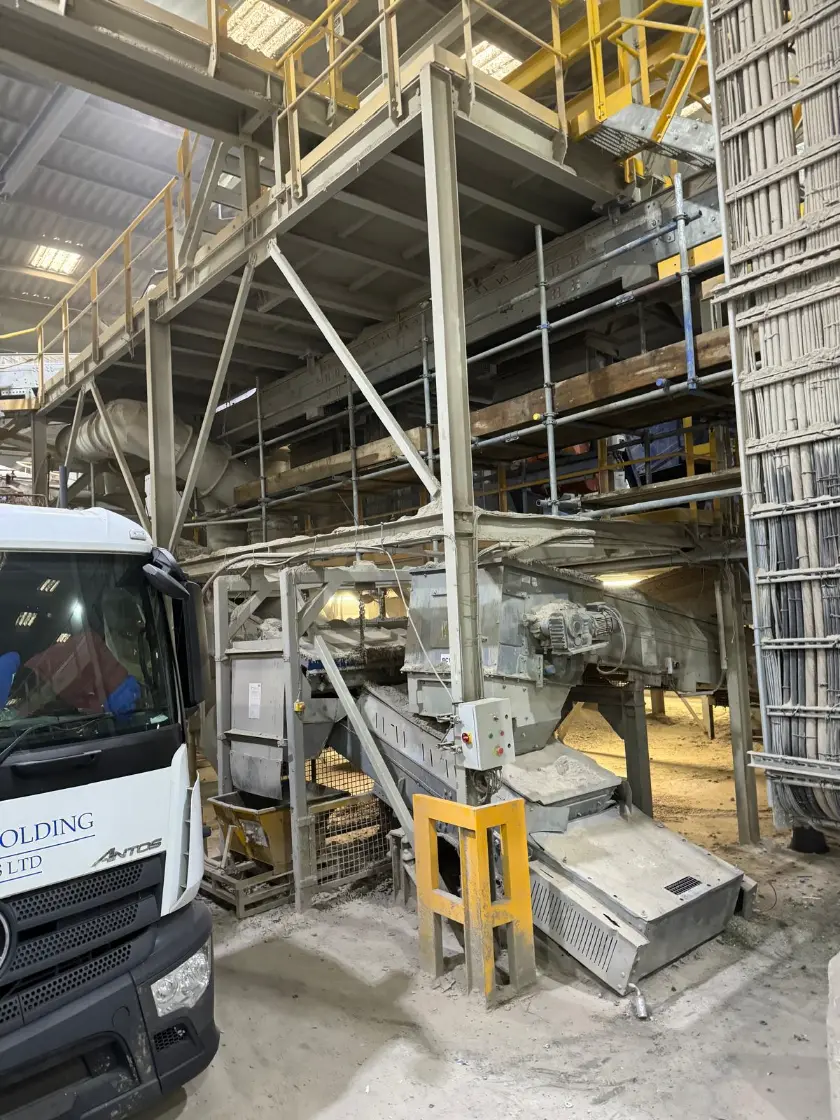 Curtis Scaffolding commercial thumbnail 10