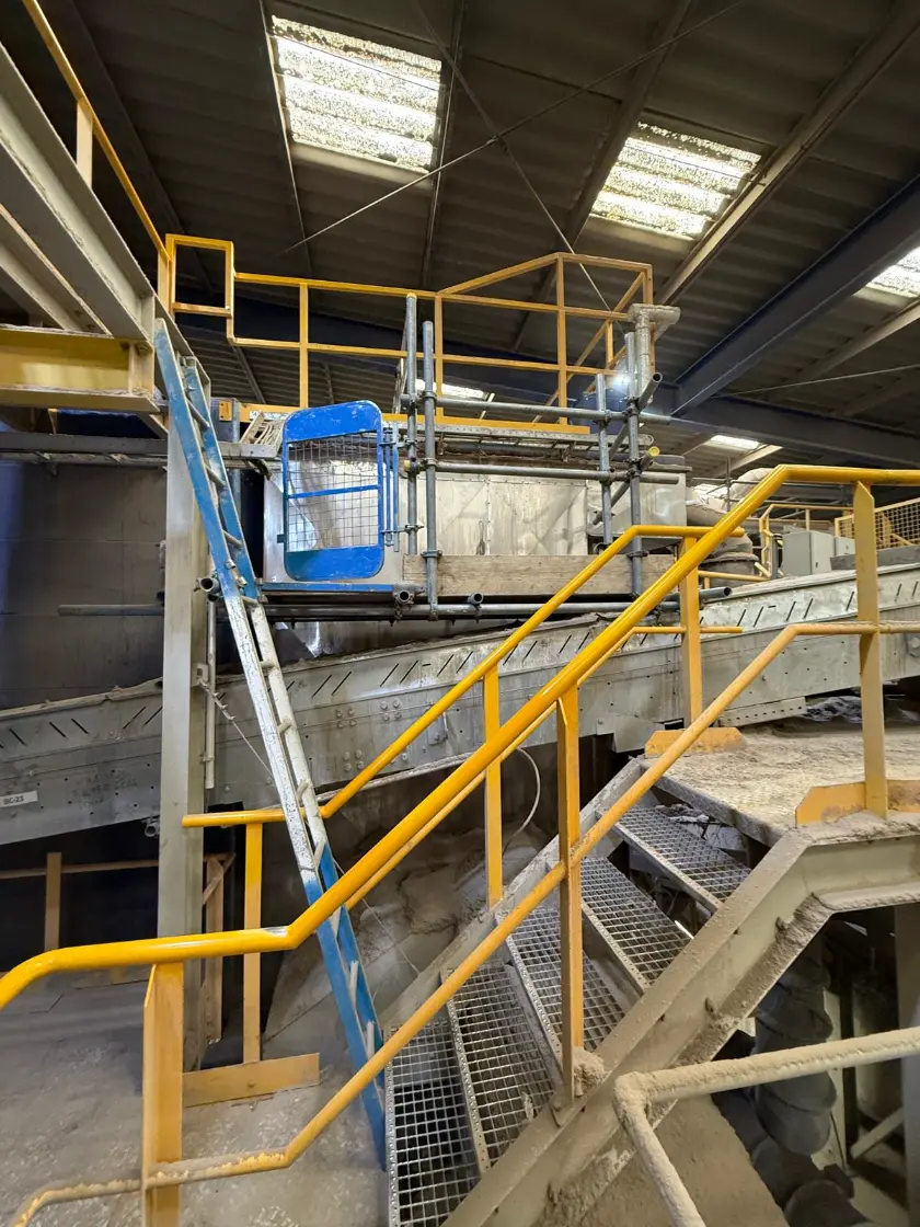 Curtis Scaffolding commercial thumbnail 16