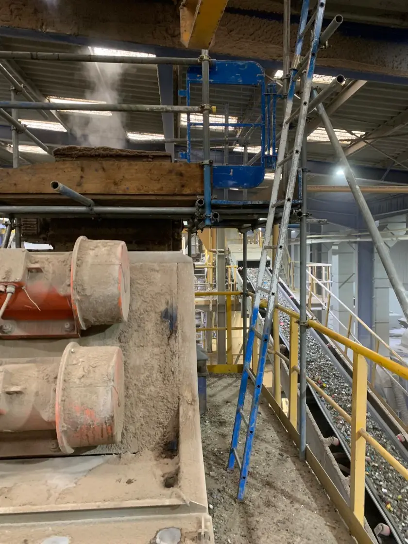 Curtis Scaffolding commercial thumbnail 6