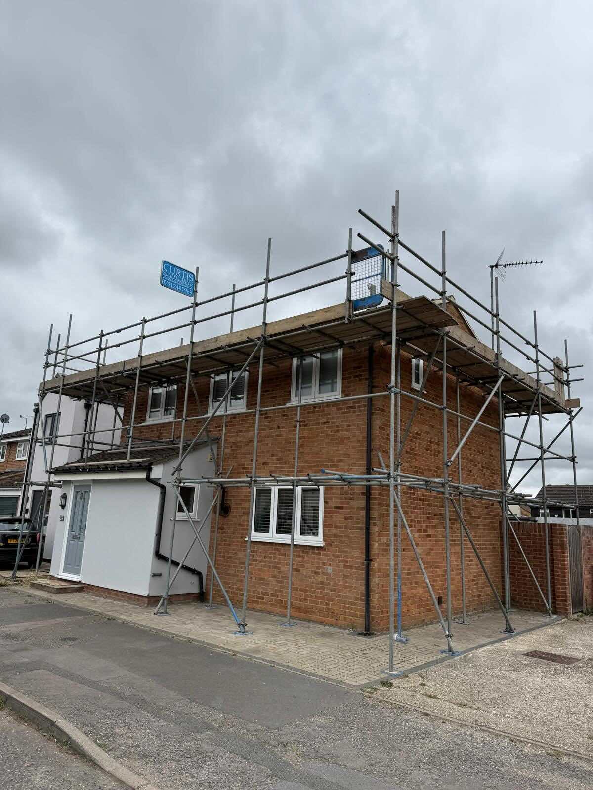 Curtis Scaffolding commercial thumbnail 5