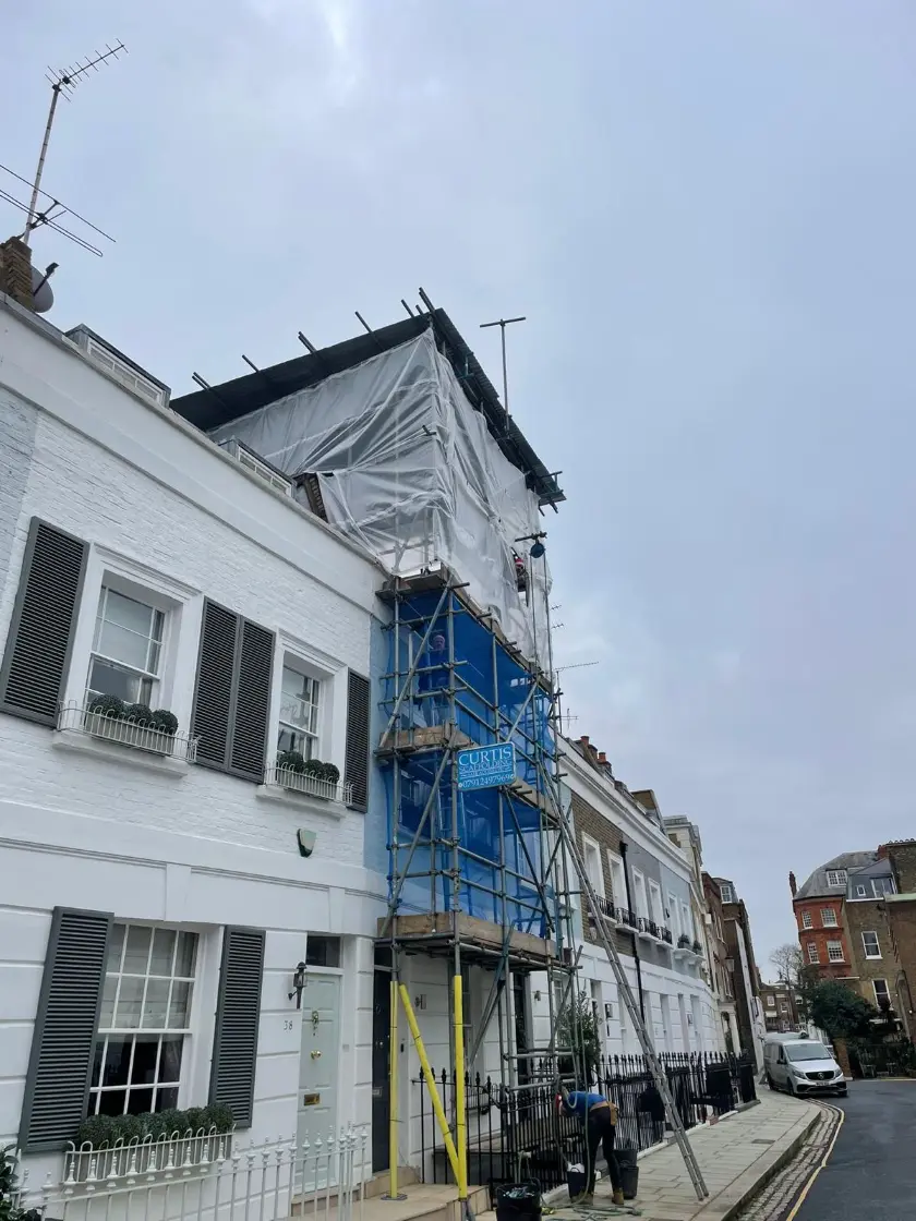 Curtis Scaffolding commercial thumbnail 12
