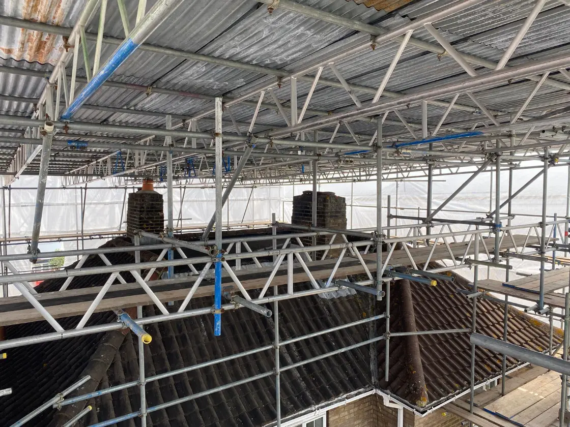 Temporary Roof System scaffolding image